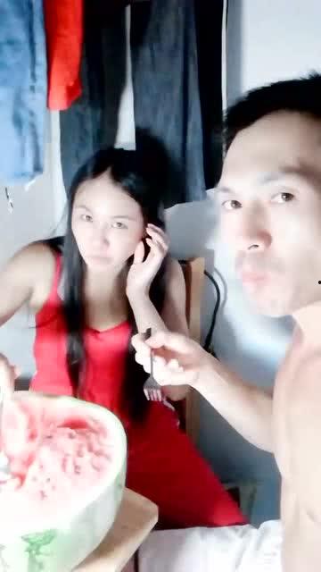 郑州财经吃瓜事件情侣